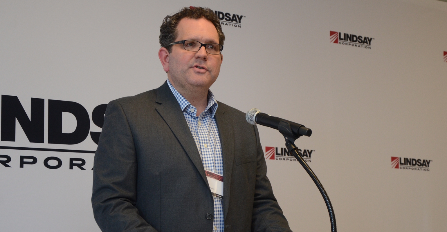 Lindsay’s John Deere Operations Center integrate