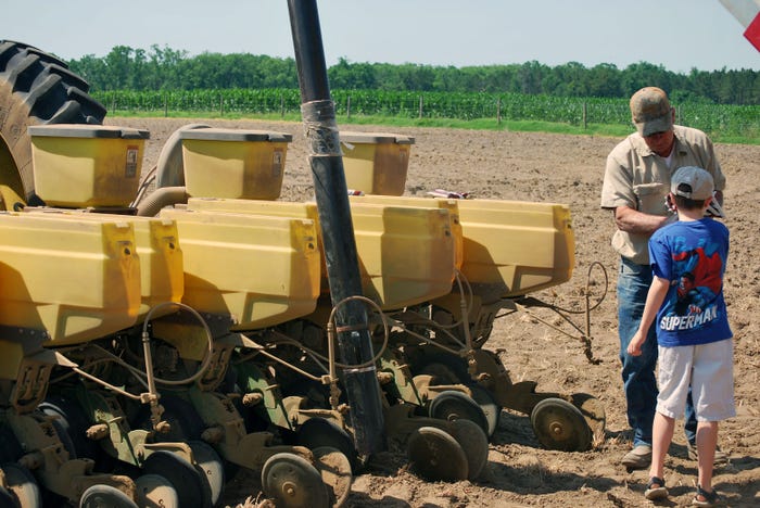 brad-haire-farm-press-peanut-reduce-1-a.jpg brad-haire-farm-press-peanut-reduce-1-a.jpg