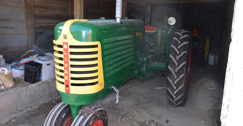Oliver 88 tractor 