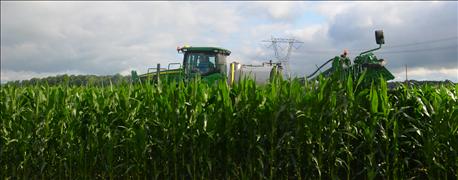 how_decline_fertilizer_prices_impacts_corn_soybean_budgets_1_636104839043859112.jpg