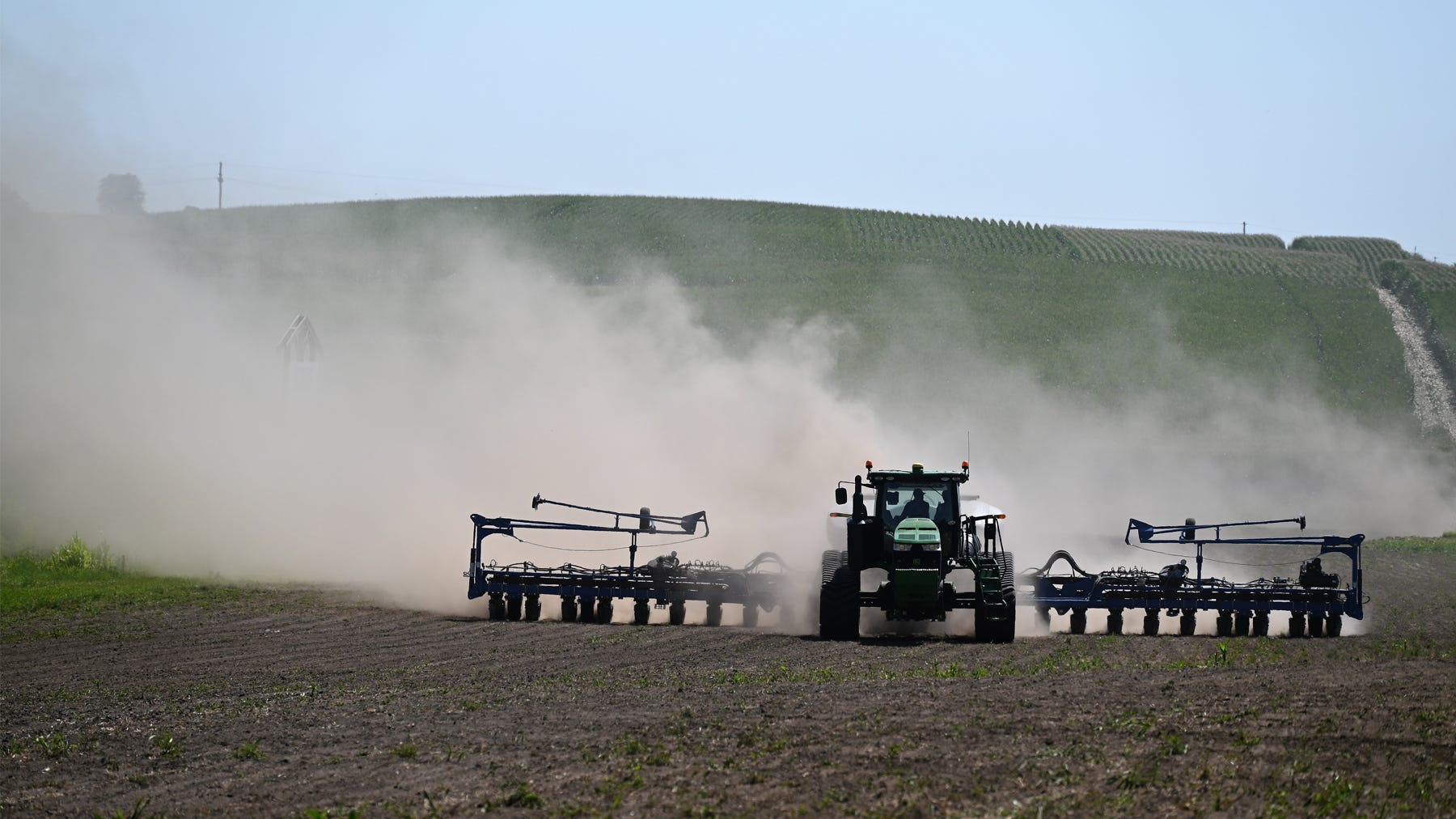 Kinze planter in action at field day