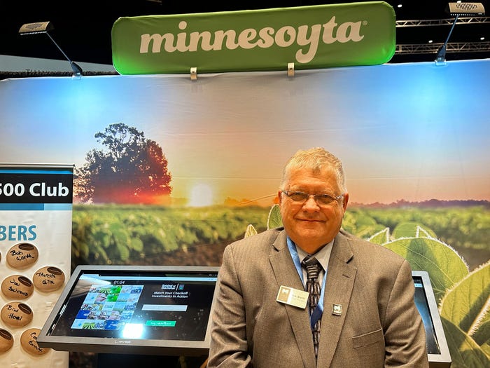 Kevin Schulz - Bob Worth, President of Minnesota Soybean Growers Association 