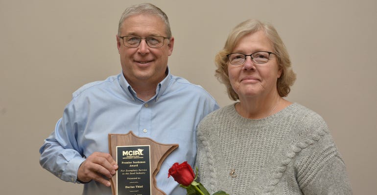 Darius Thiel and wife Terri receivied award from MCIA