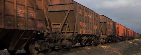 rail_delays_hitting_home_ethanol_grain_shippers_1_635324864625616000.jpg