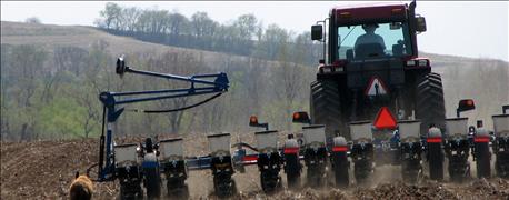minnesota_joins_national_farm_safety_program_prevent_tractor_roll_overs_1_636039225642258809.jpg