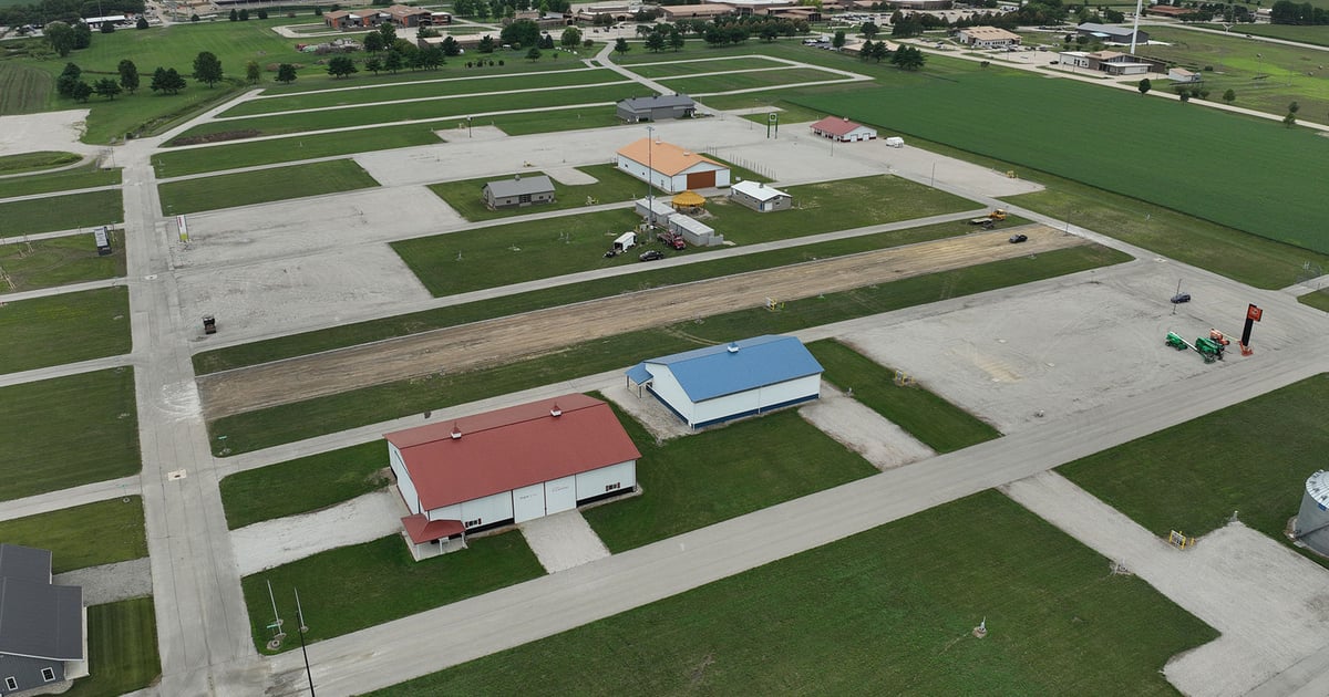 Soy Decatur Soy asphalt technology showcased at 2023 Farm Progress Show