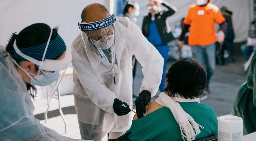 WFP-UCANR-drake-vaccine.jpg WFP-UCANR-drake-vaccine.jpg