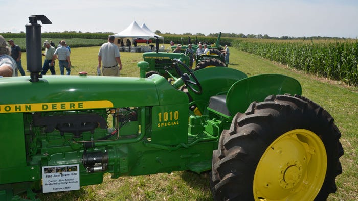 John Deere tractors at a recent DeKalb/Asgrow field day on Dan and Clint Arnholt’s farm near Columbus, Ind. John Deere tractors at a recent DeKalb/Asgrow field day on Dan and Clint Arnholt’s farm near Columbus, Ind.