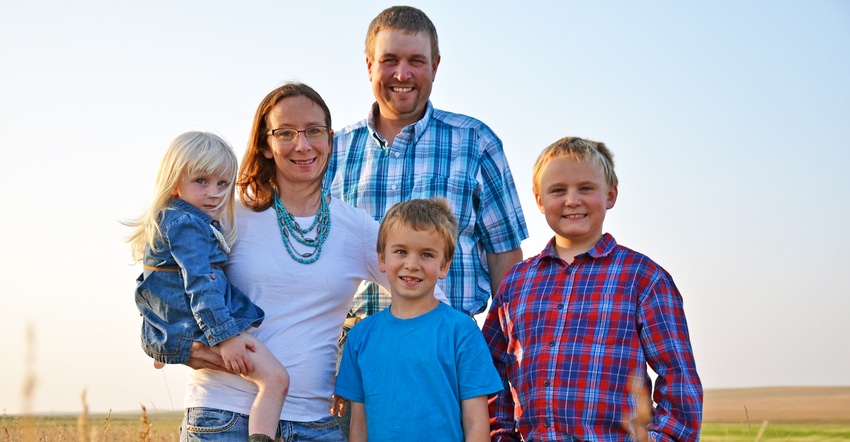  Levi and Crystal Neuharth, along with their children — Kaydee, Justin and Johnathon 