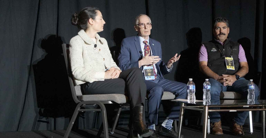 farm-press-todd-fitchette-almond-conference-1068.jpg farm-press-todd-fitchette-almond-conference-1068.jpg