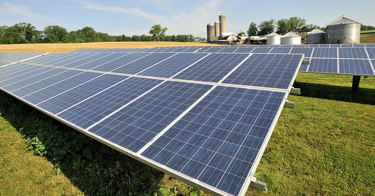 Mixing ag and solar may provide benefits for all