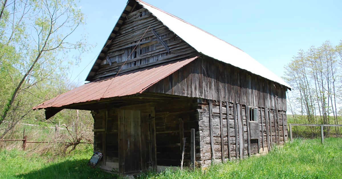 Ol' Barn Indiana See the evolution of Indiana barns in photos