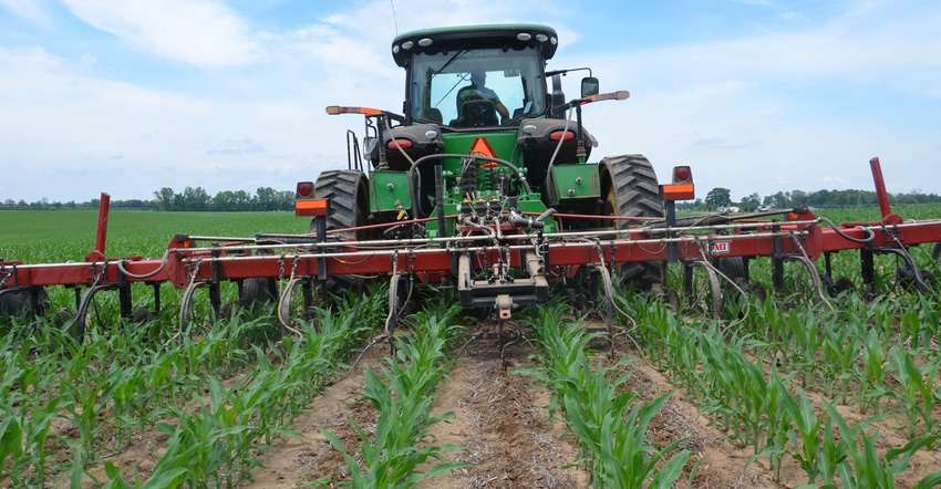 equipment applying nitrogen in crop field