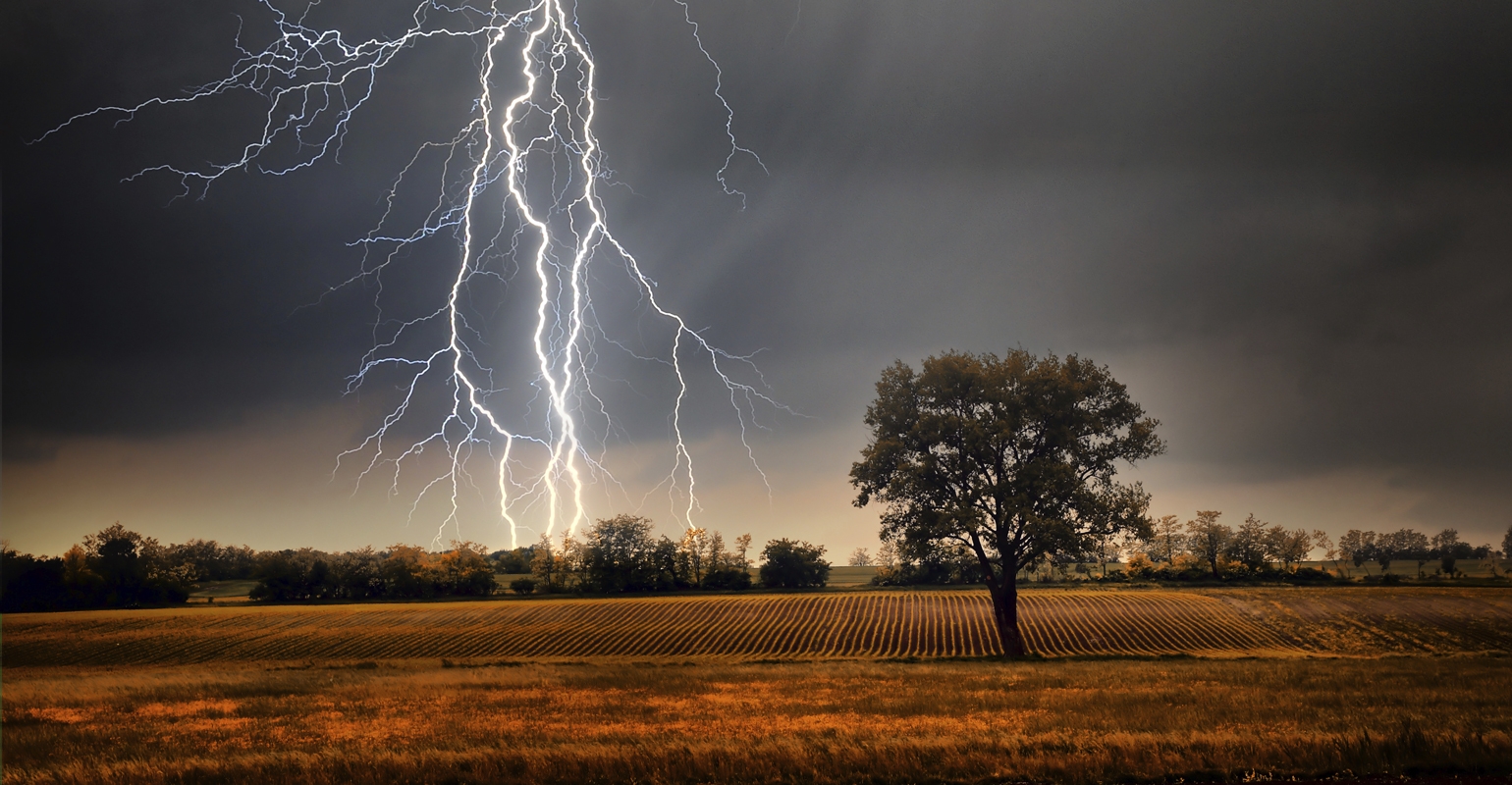 8 tools you can use to stay lightning safe this summer