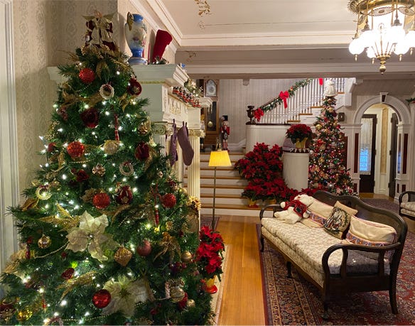 Seeyle Mansions Christmas decorations