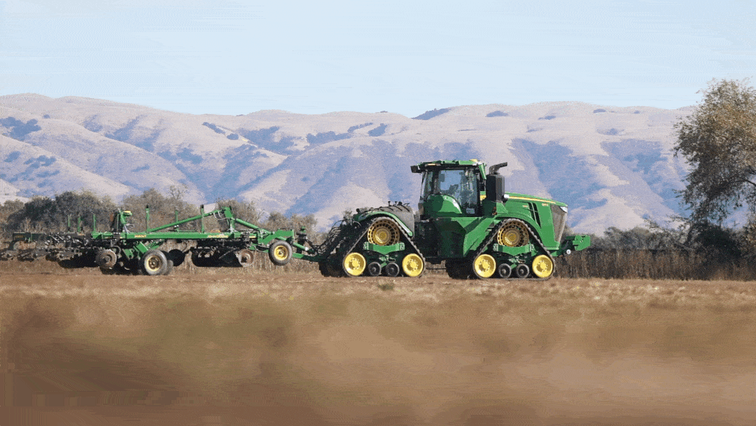 John Deere rolls out autonomous tractors