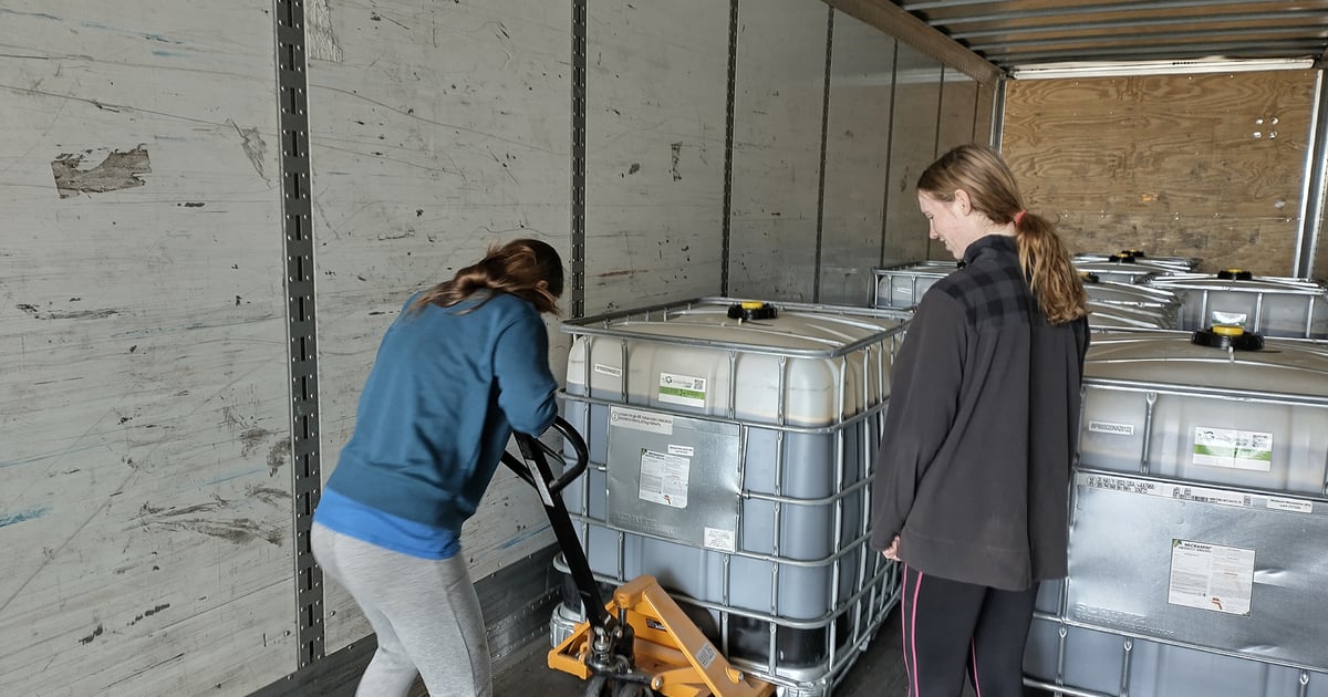 Spring break provides extra farm labor