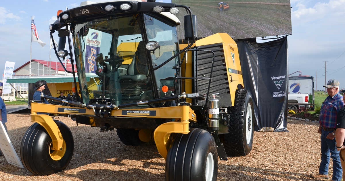 Did Vermeer really make 1st selfpropelled hay baler?