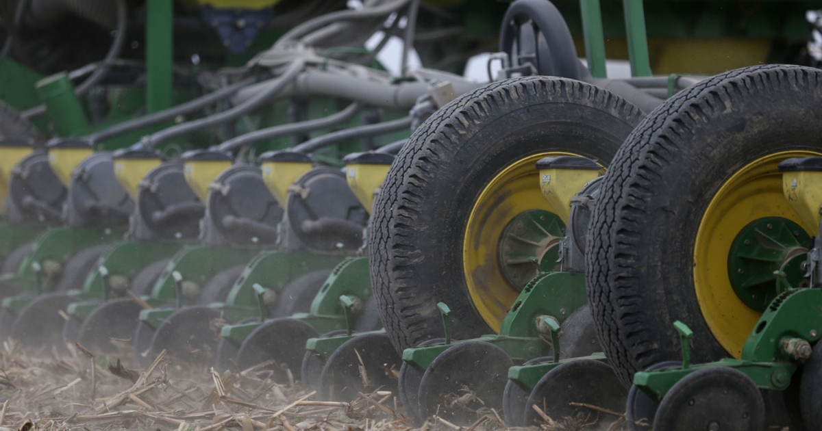 5 considerations for planting depth