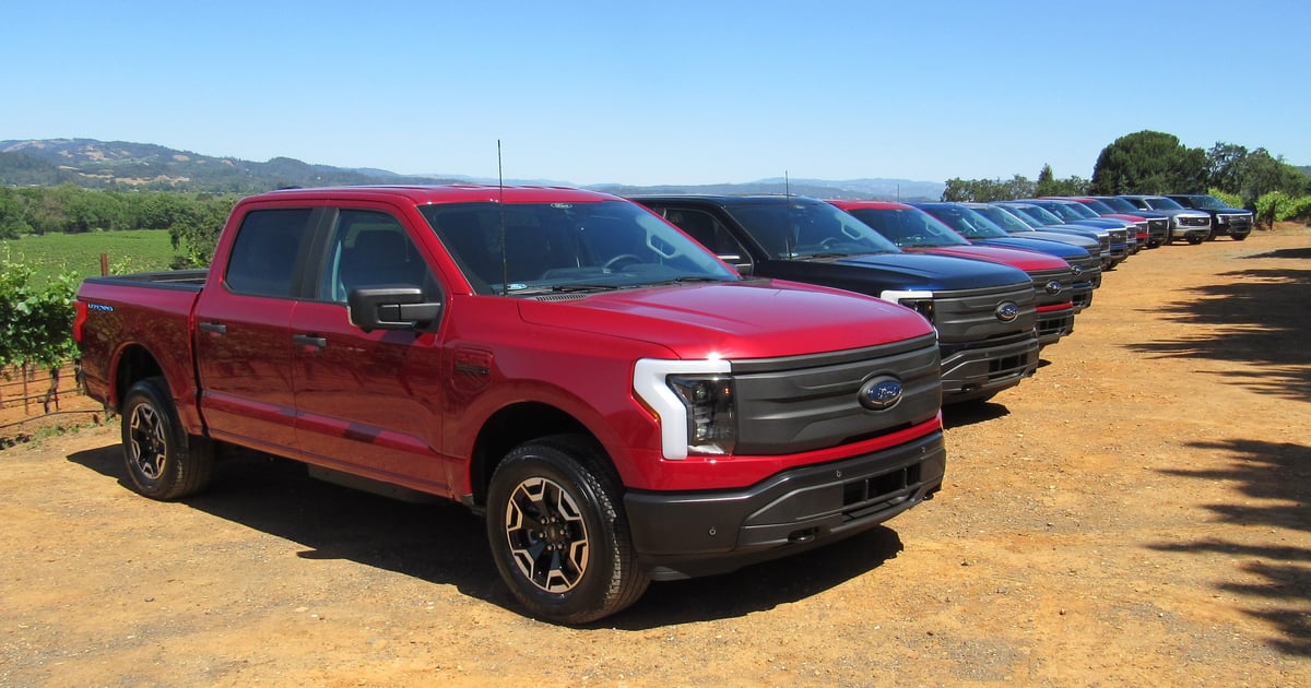 Ford drops electric F-150 for hybrid version