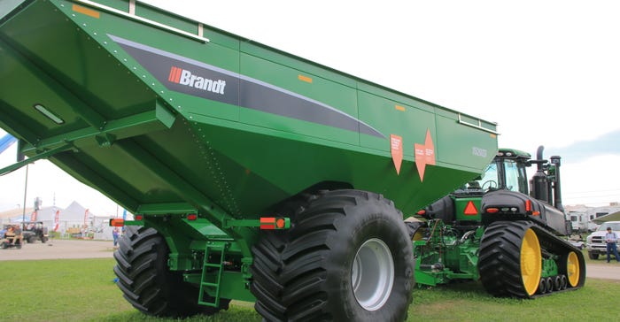Brandt XT grain cart