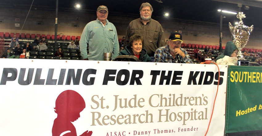 dfp-brad-robb-st-jude-trophy.jpg dfp-brad-robb-st-jude-trophy.jpg