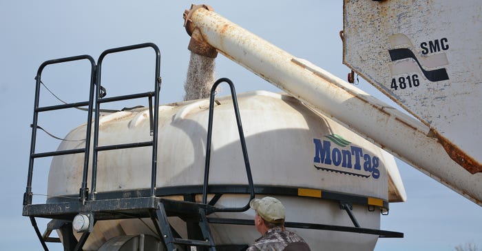 filling fertilizer applicator