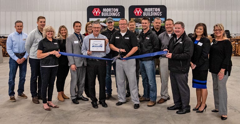group photo of ribbon cutting at Morton Buildings' new facility in Sioux Falls