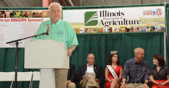 Orion Samuelson speaking at the Illinois State Fair