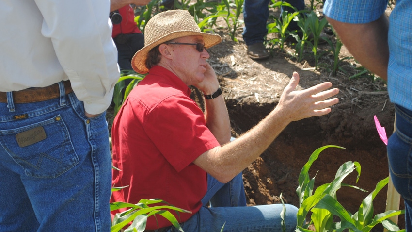 Dan Gillespie, no-till farmer and no-till specialist with USDA NRCS in Nebraska at field day