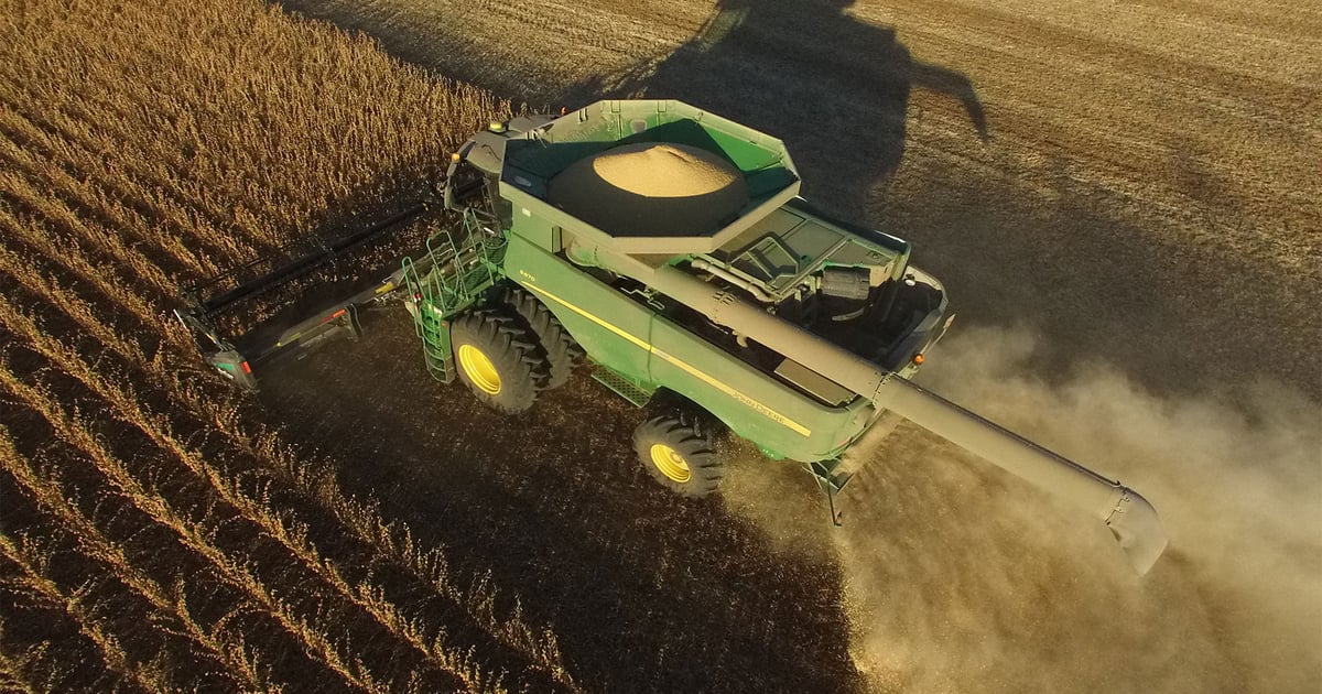 Illinois custom-harvest rates up nearly 4% since 2023