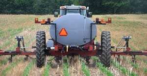 equipment sidedressing nitrogen in cornfield