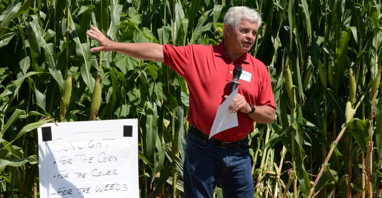 Bob Recker speaking at the Goodhue SWCD field day