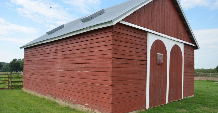 corn crib