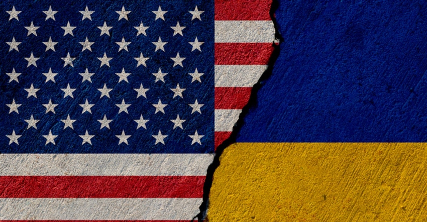 Ukraine US flag GettyImages-1309954840.jpg