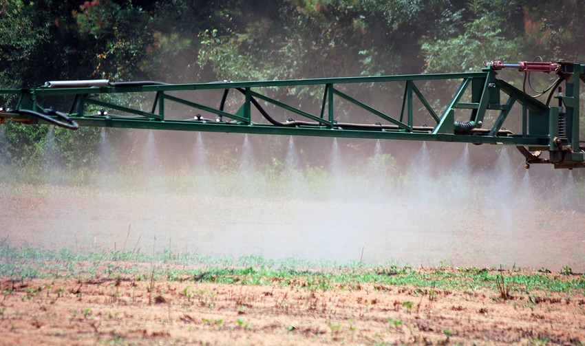 brad-haire-soybean-dicamba-spray-GA-2018-a.JPG brad-haire-soybean-dicamba-spray-GA-2018-a.JPG