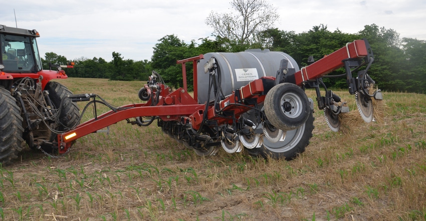 equipment applying nitrogen in crop field
