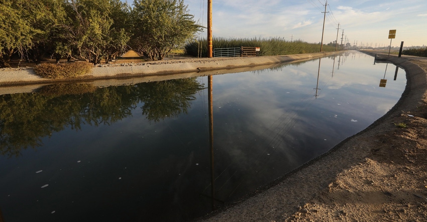 The 2015 WOTUS rule has been effectively stopped in 28 states through court challenges, but not in Michigan. MFB says support The 2015 WOTUS rule has been effectively stopped in 28 states through court challenges, but not in Michigan. MFB says support