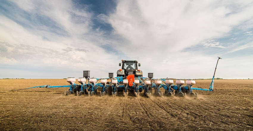 5-03-21PlantingCrops-fotokostic-iStock-GettyImages-664980600-800.jpg