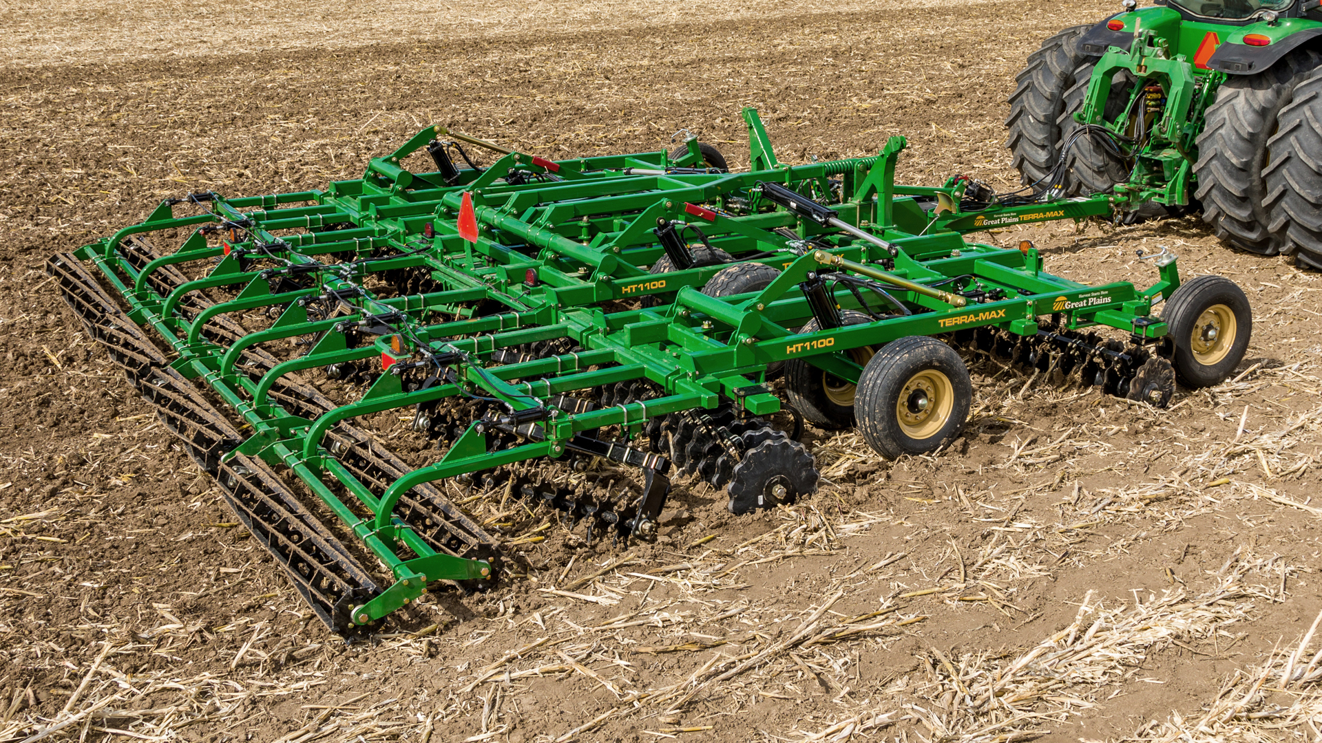 Hybrid tillage for versatile performance