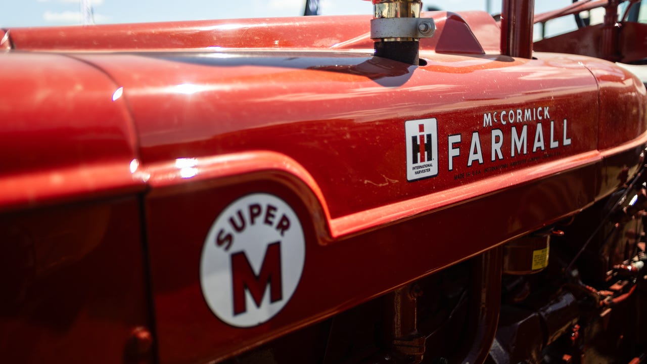 The original Super M was designed by Raymond Loewy