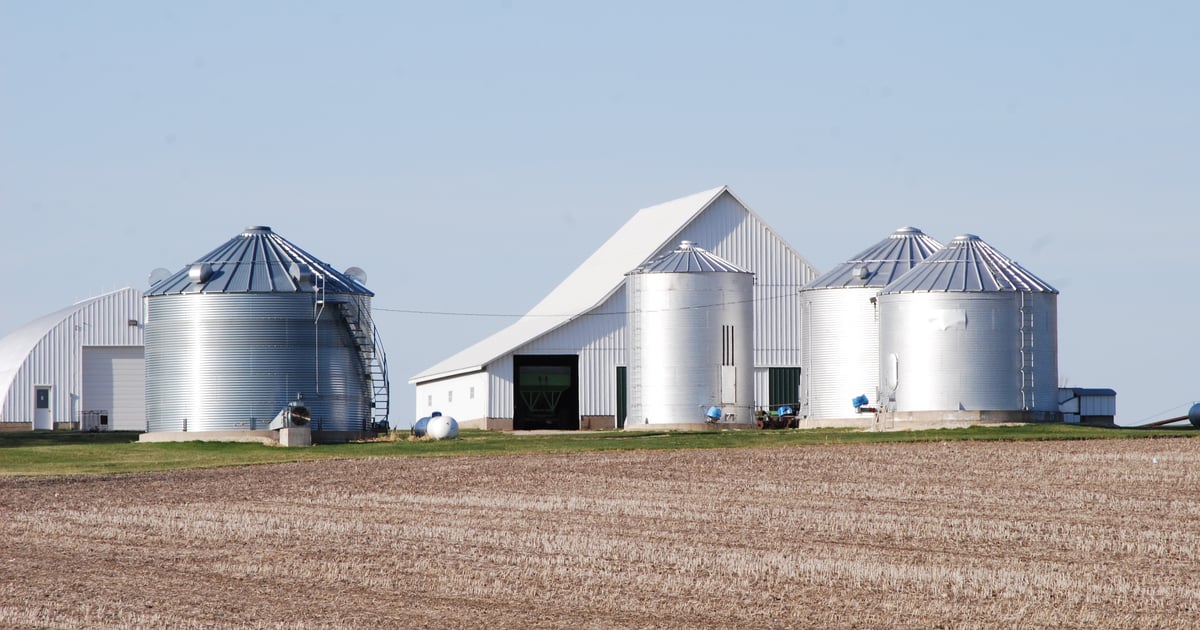 Bussel Convert Wet Corn into Dry Bushels