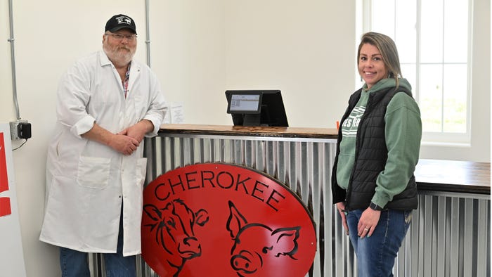 Cherokee Locker employees Dale Allen, Katie Smith Cherokee Locker employees Dale Allen, Katie Smith