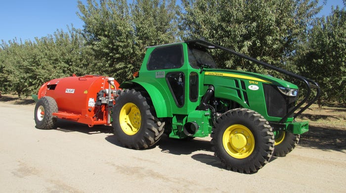 WFP-hearden-deere-120421-1.JPG WFP-hearden-deere-120421-1.JPG