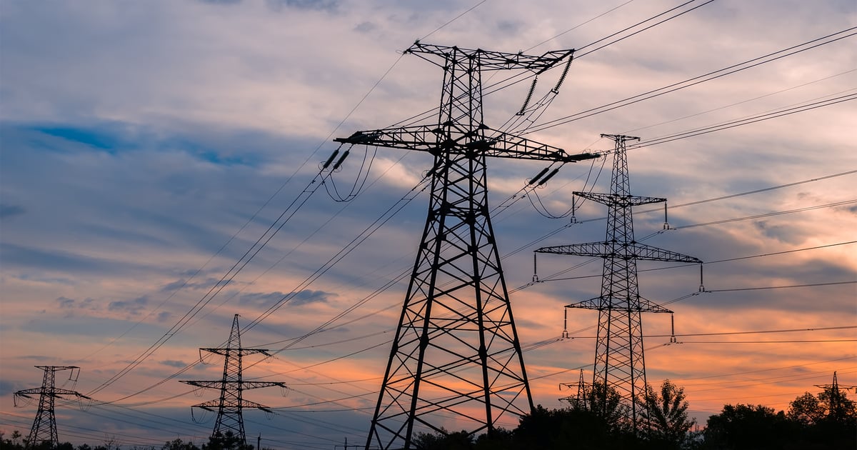 Renewable energy advocates push power lines