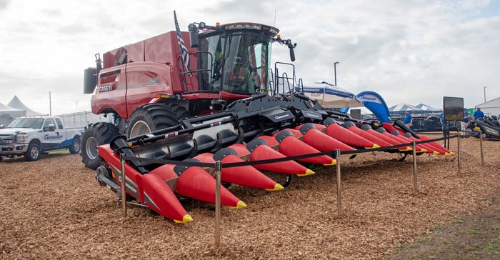 Geringoff Adaptive Flex Technology (AFT) flexible corn head