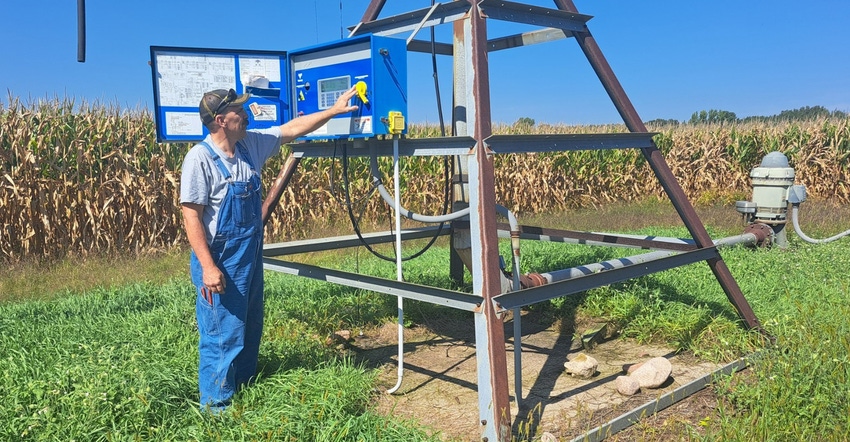 Central Sands farmer Jim Bacon starting one of his center pivots Central Sands farmer Jim Bacon starting one of his center pivots