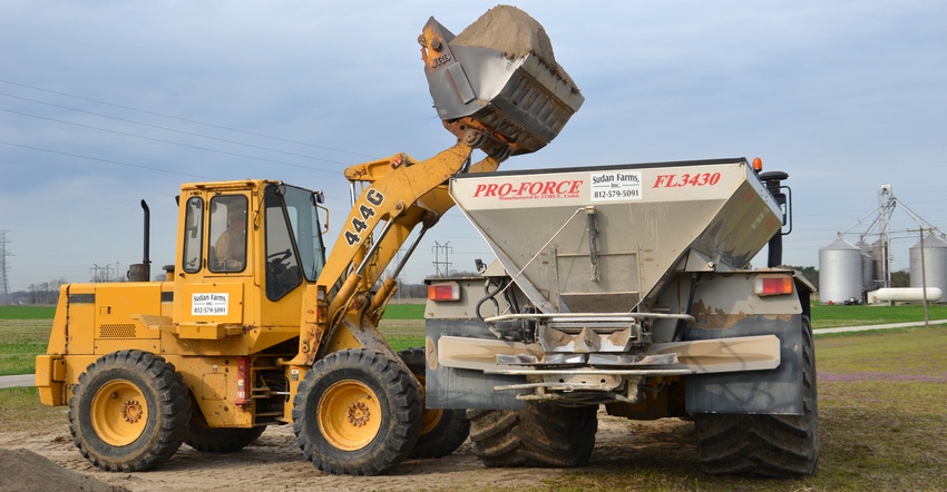 equipment for applying lime to crop fields