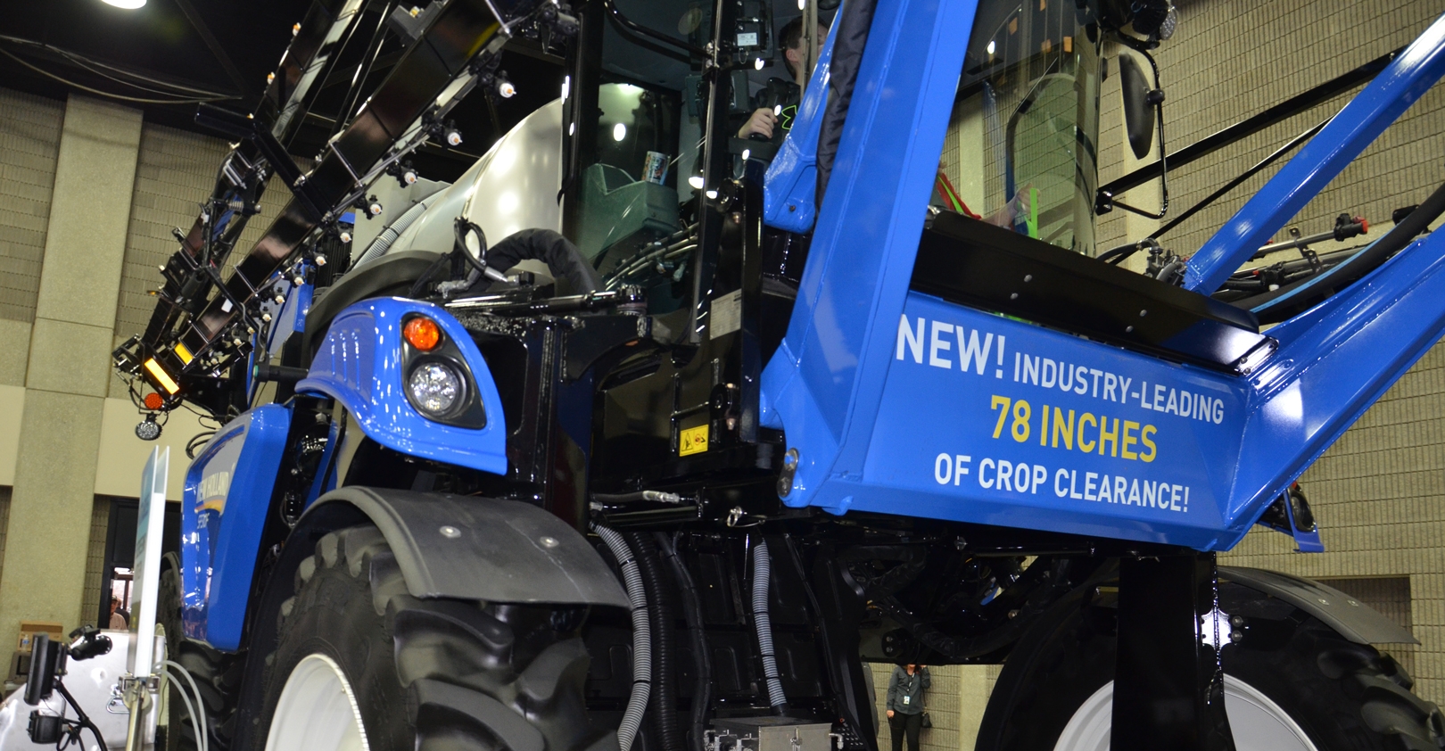 Modern Sprayers Take Precision Application To New Levels Farm Progress   Link 20  20NewHolland Guardian Bechman0312H1 3461a1 0 