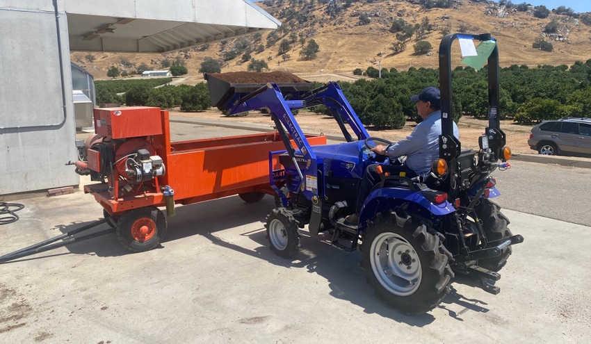WFP-UC-electric-tractor.jpg WFP-UC-electric-tractor.jpg